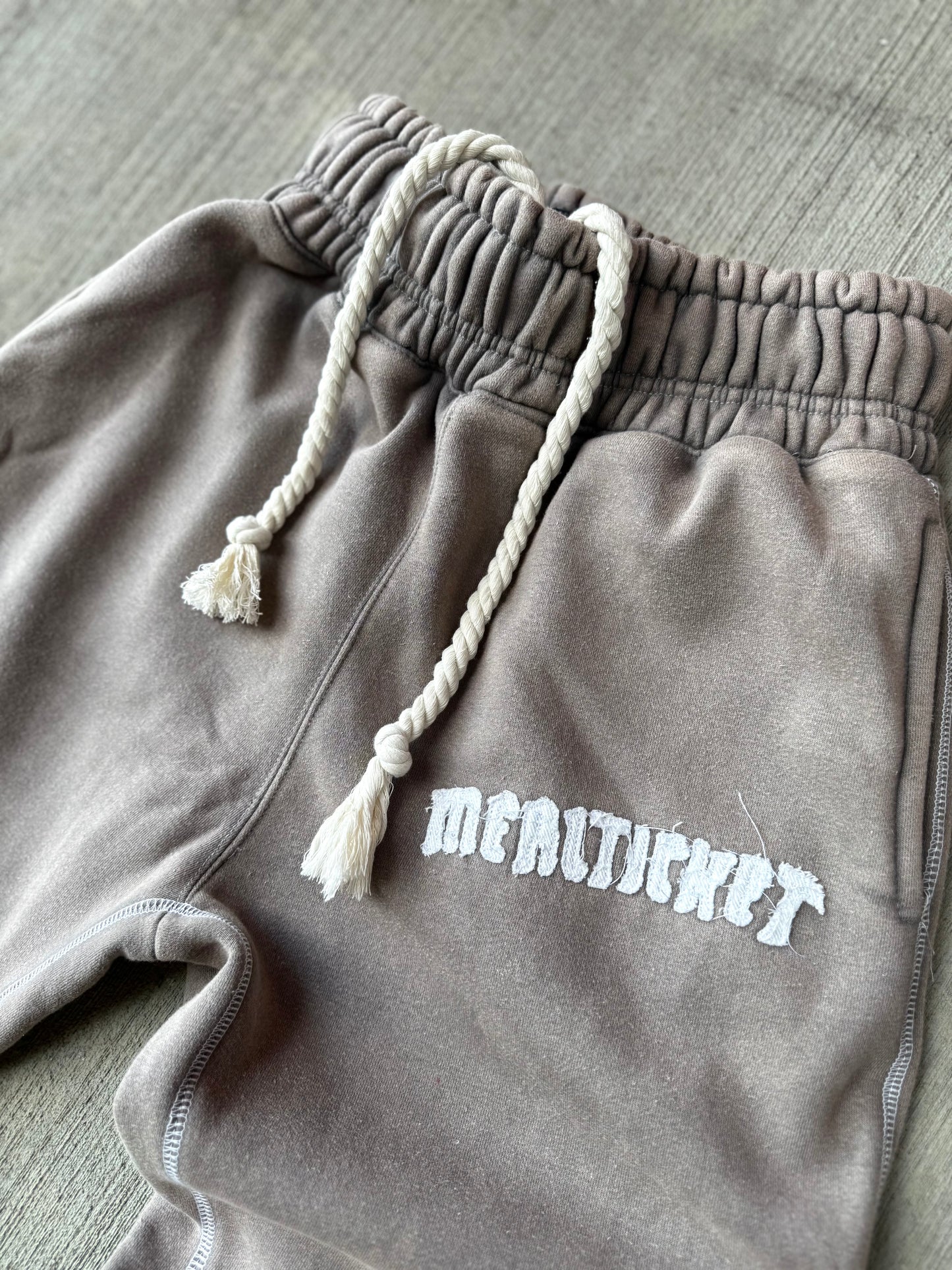 MT "Vault" Gray sweats