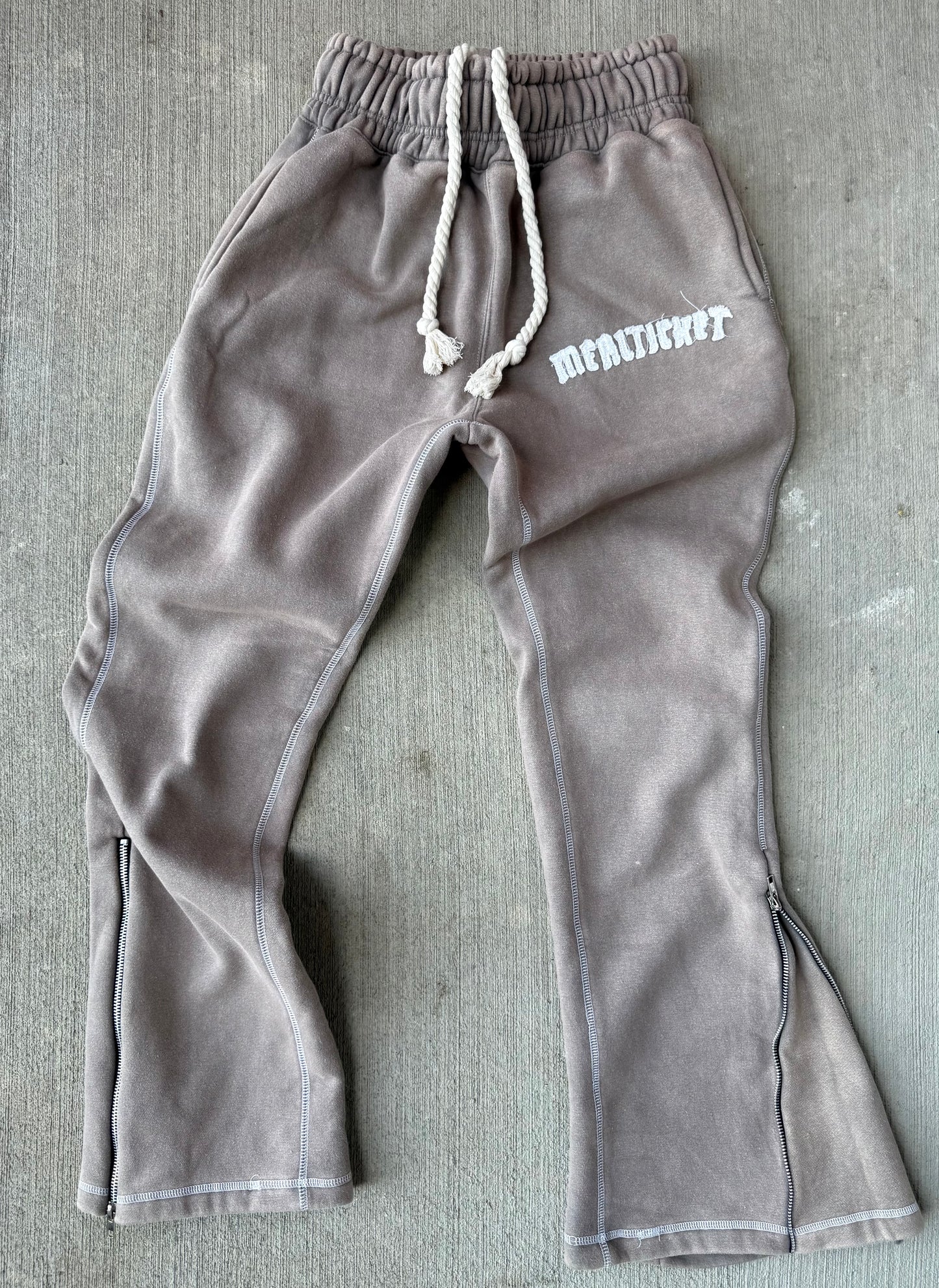 MT "Vault" Gray sweats